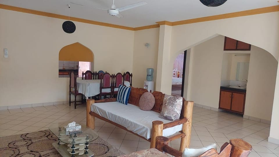 Shanzu sea breeze 2 bedroom Apartment in Mombasa