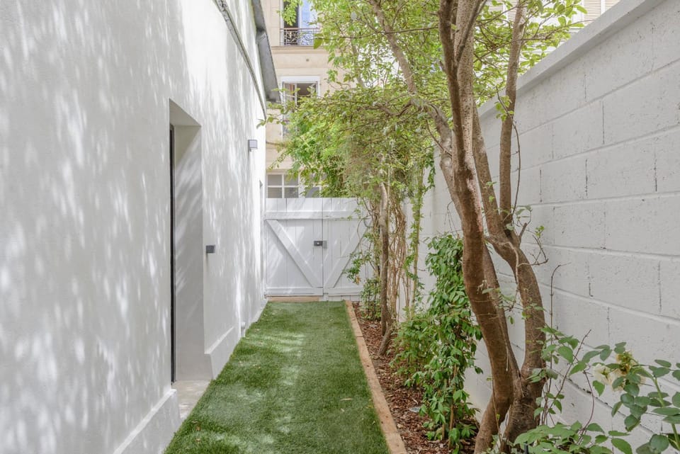Garden, Garden view