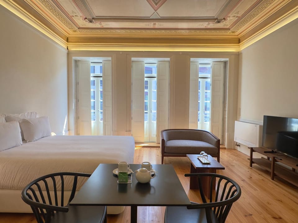 TV and multimedia, Living room, Bedroom