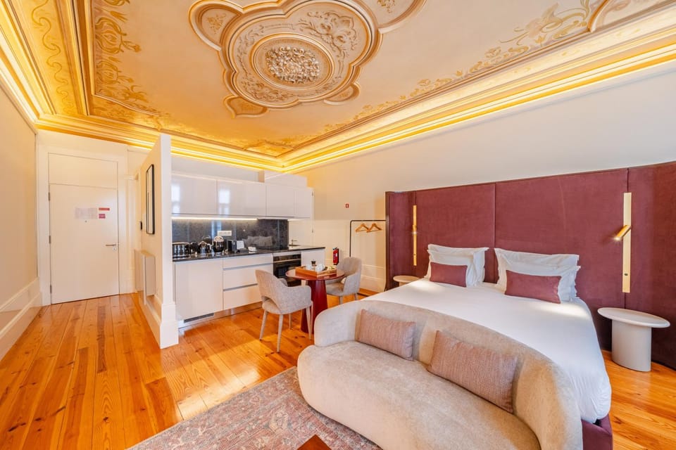 Bed, TV and multimedia, Kitchen or kitchenette, Photo of the whole room, minibar, oven