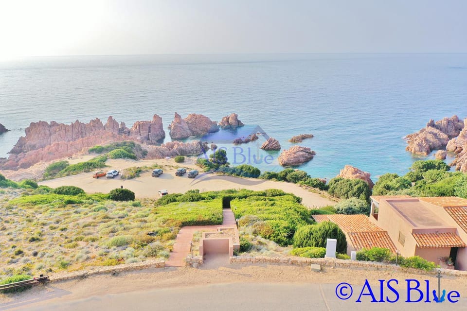 Nearby landmark, Sea view