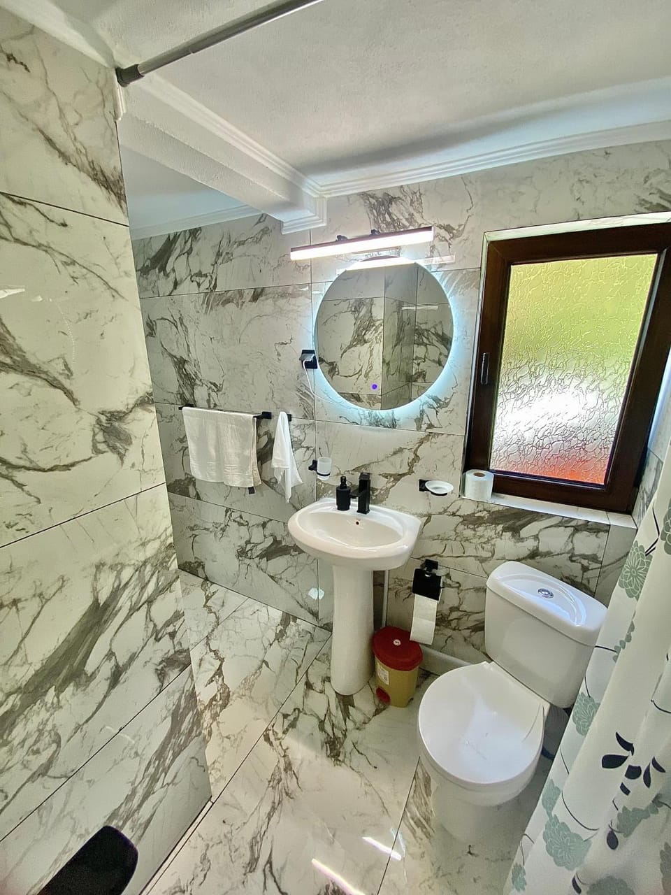 Shower, Toilet, Bathroom