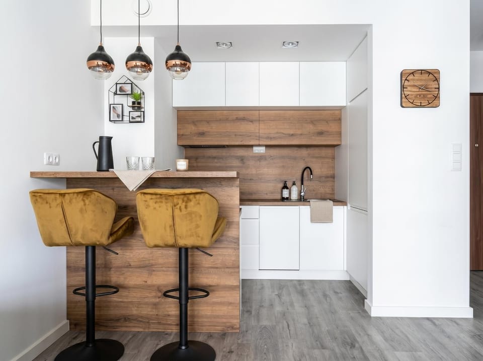 Coffee/tea facilities, Kitchen or kitchenette, Dining area, minibar, stove