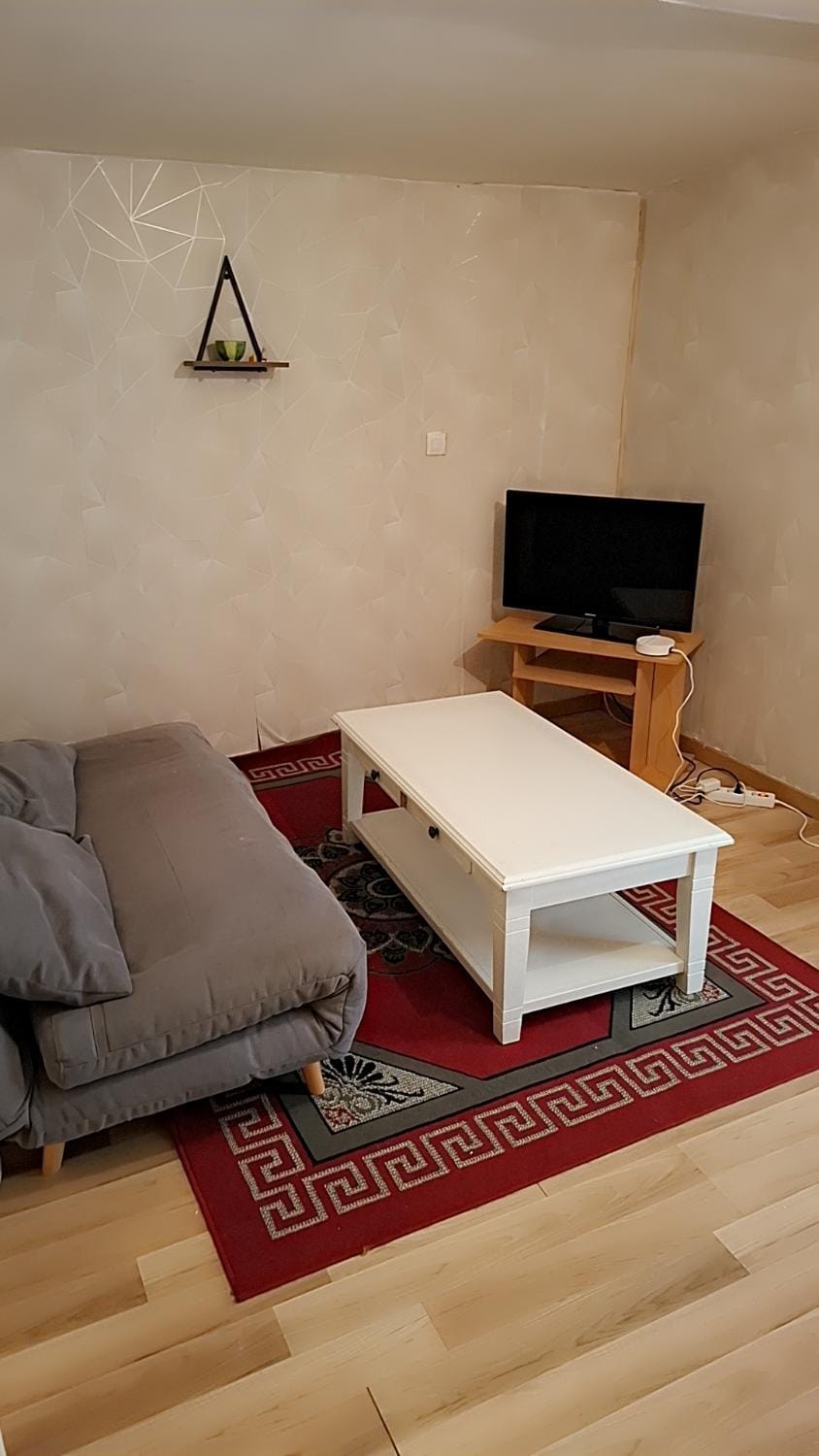 Studio meublé Vacation rental in Le Mans