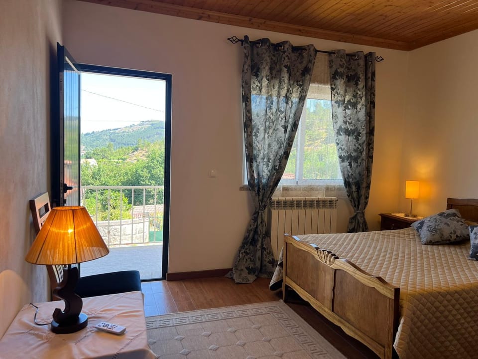 Bed, View (from property/room), Bedroom