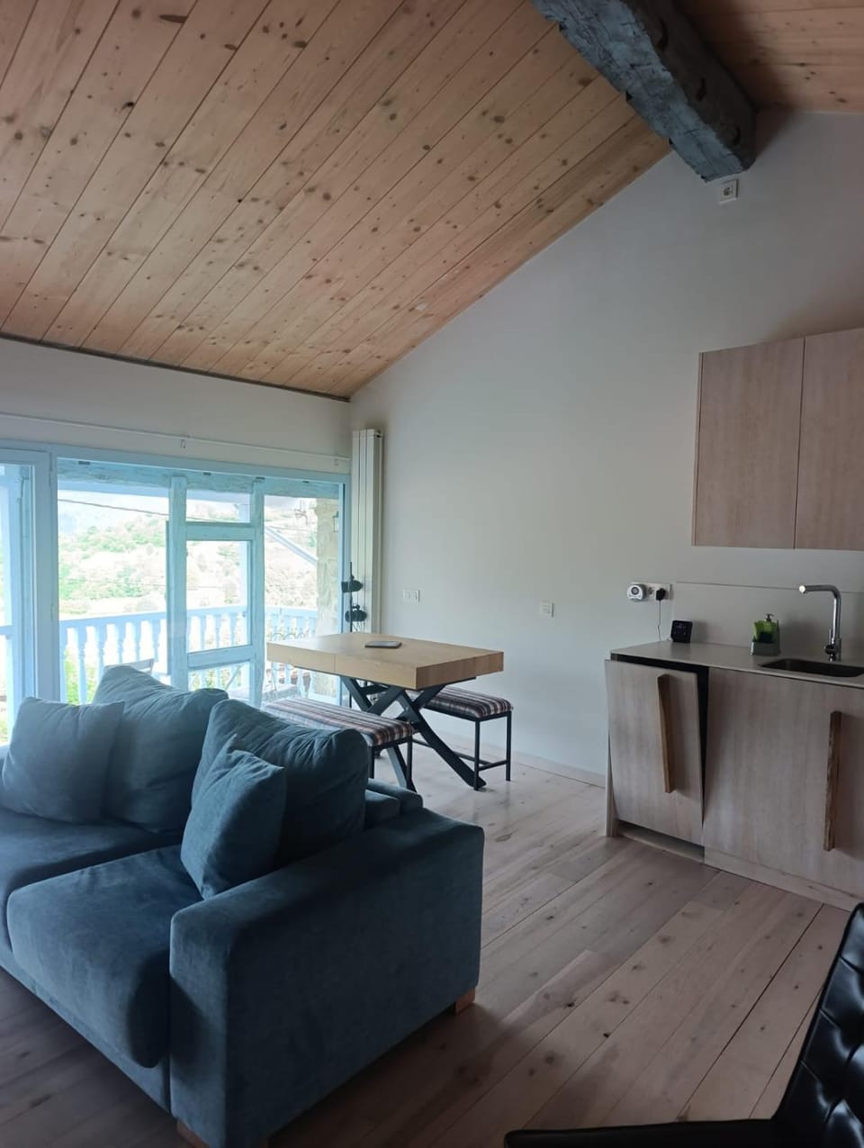 Kitchen or kitchenette, Living room, Dining area