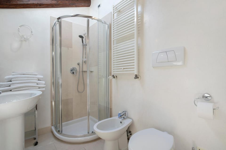 Bathroom, Living room