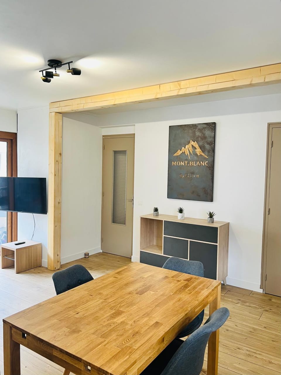 Balcons Alpins - Appartement rénové à St-Gervais Apartment in Saint-Gervais-Bains
