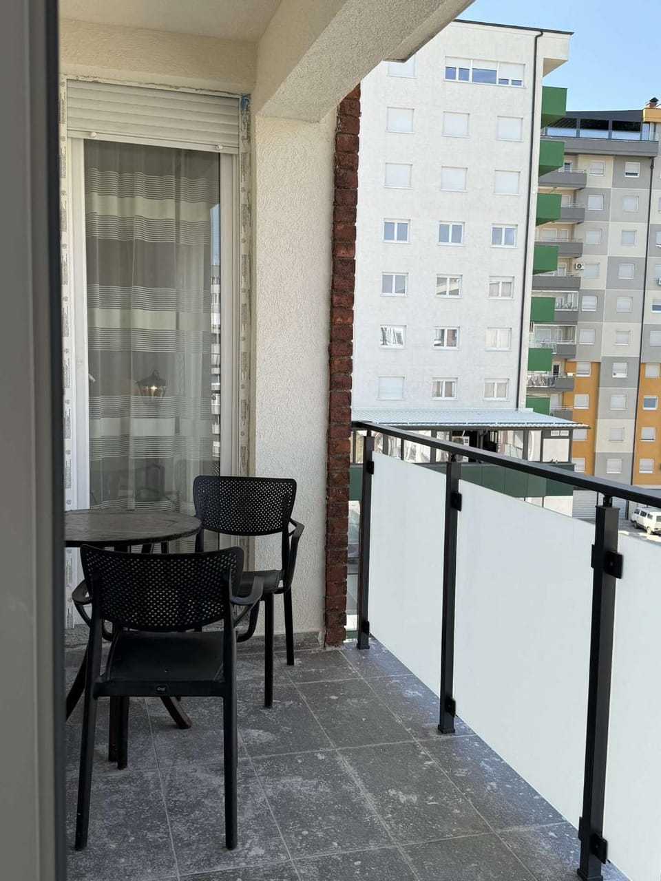 Artov01Airbnb Apartment in Serbia