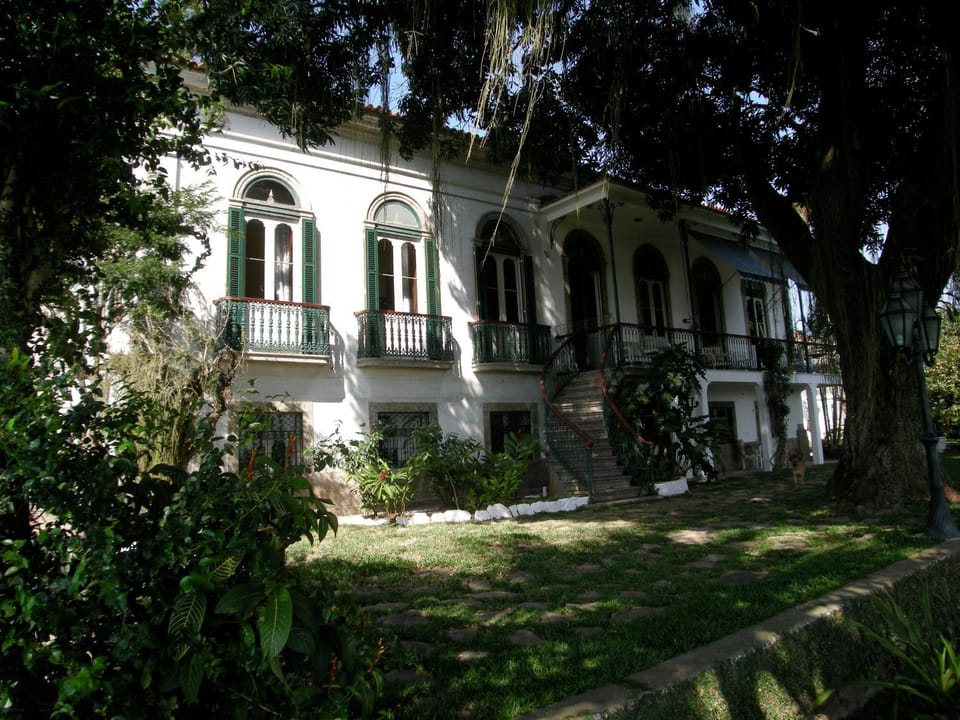Property building, Spring, Day, Garden view, Landmark view