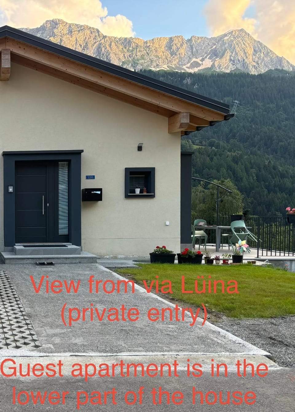 Mountain spot in a cozy nest Apartment in Airolo