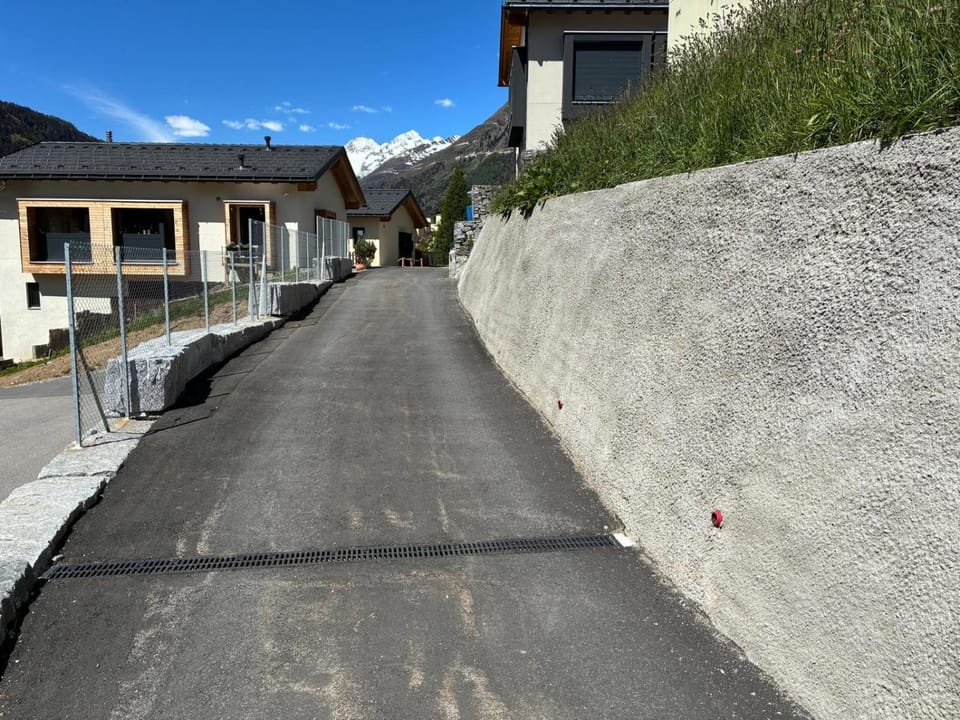 Mountain spot in a cozy nest Apartment in Airolo