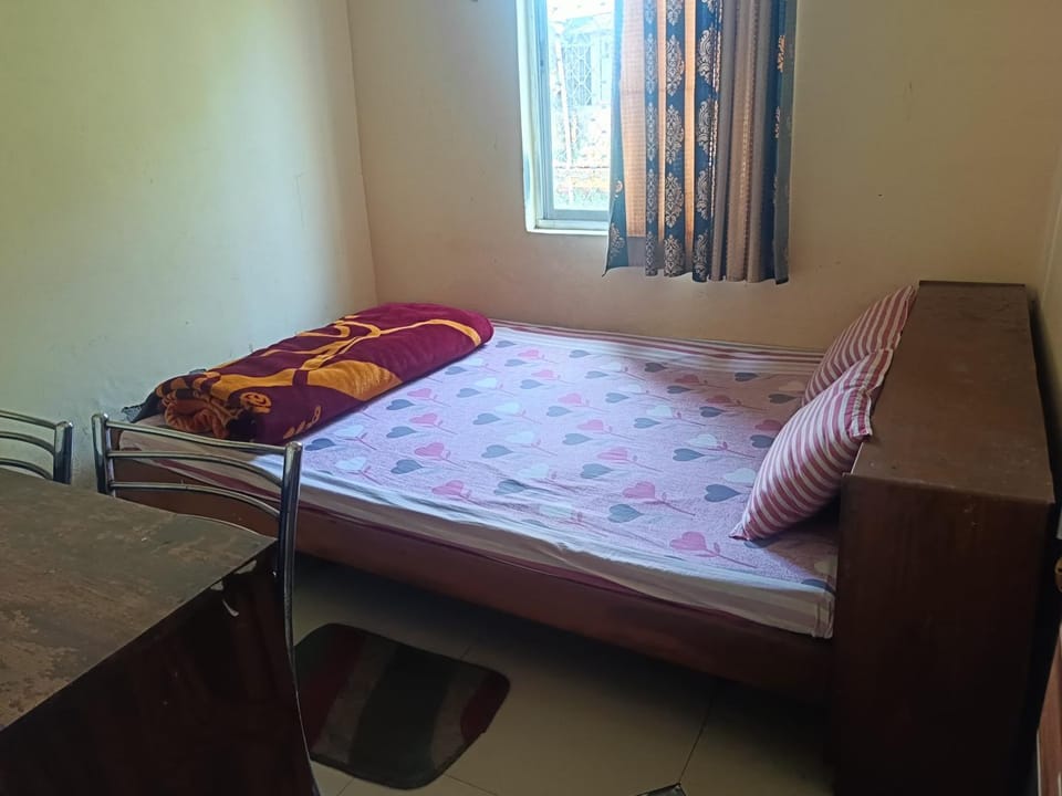 Bed, Bathroom, Bedroom
