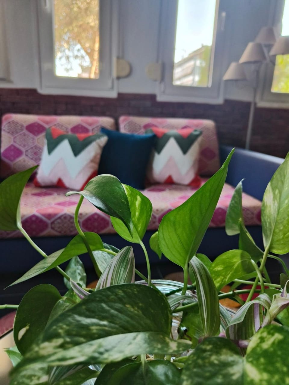 Living room, Photo of the whole room, Seating area