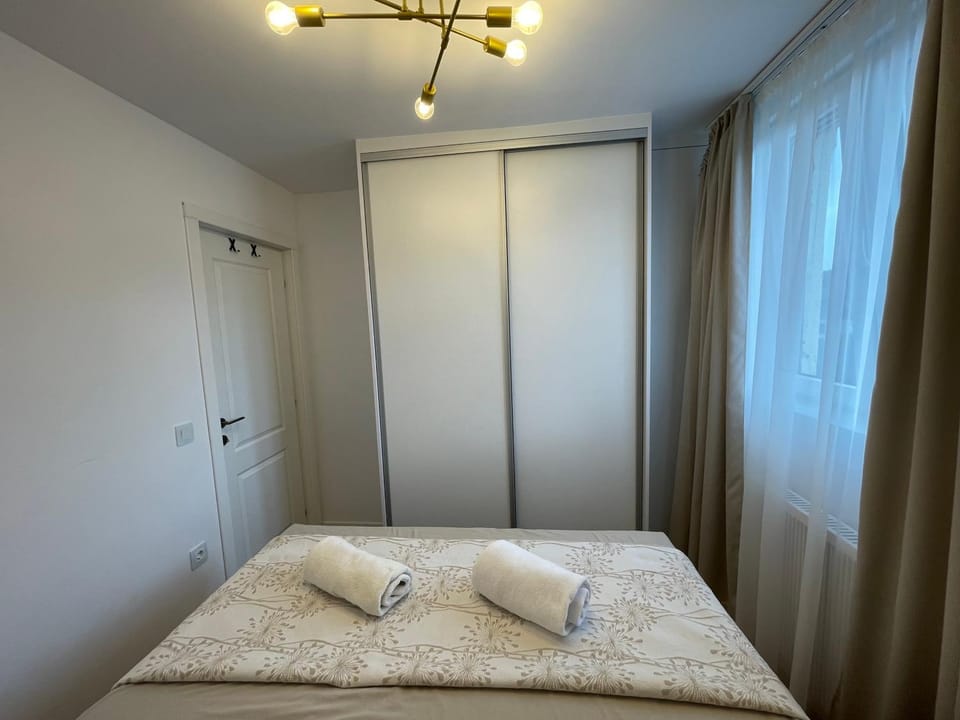 APARTAMENT ULTRACENTRAL PREMIUM,PARCARE,WiFi Apartment hotel in Romania