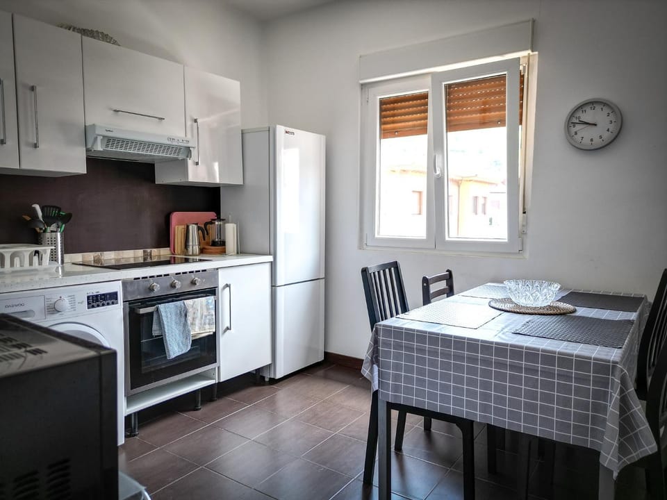 Kitchen or kitchenette, kitchen