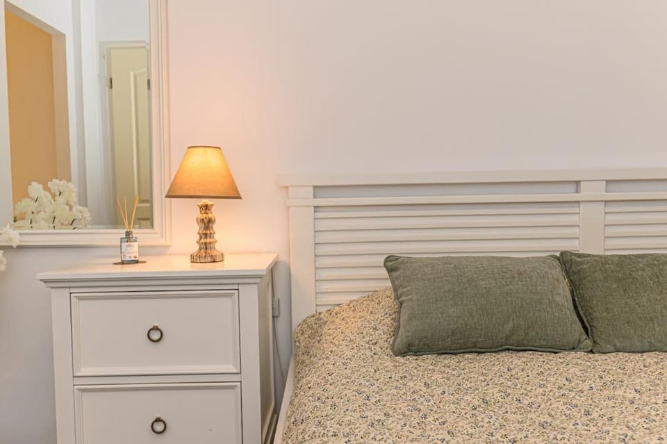 Decorative detail, Bedroom