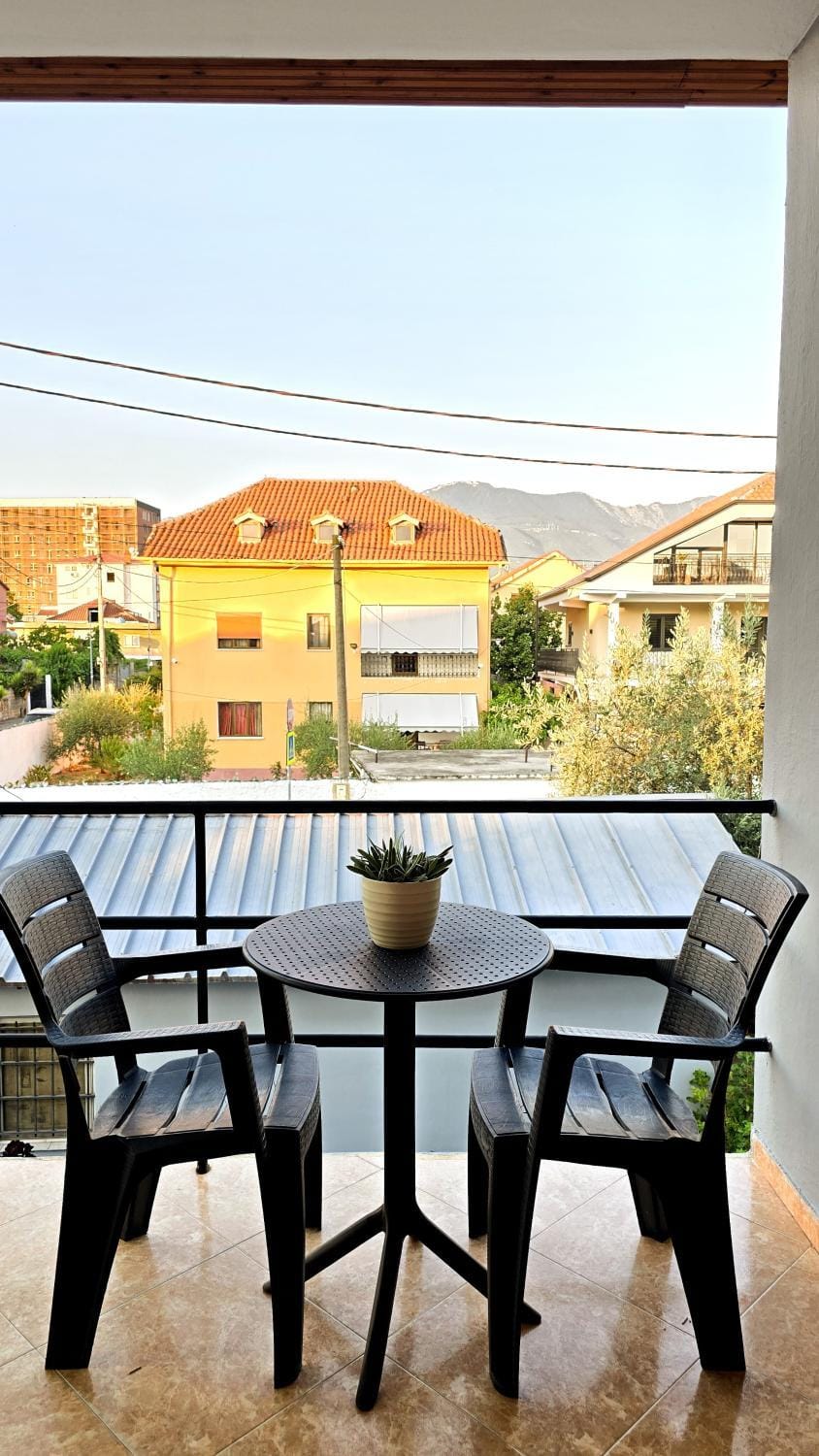 View (from property/room), Balcony/Terrace, Seating area