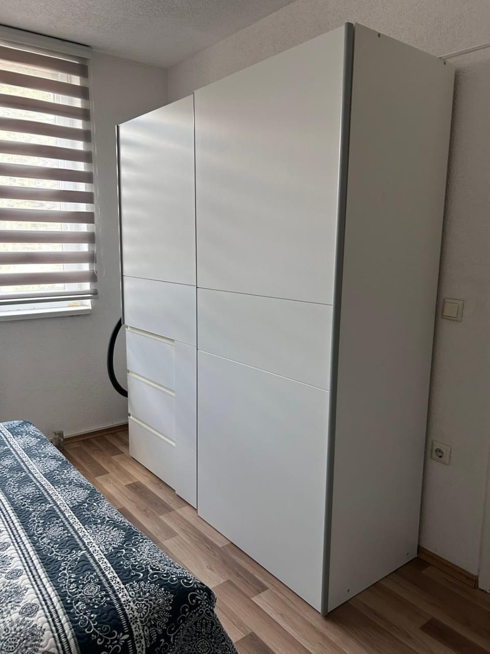 Bedroom, wardrobe