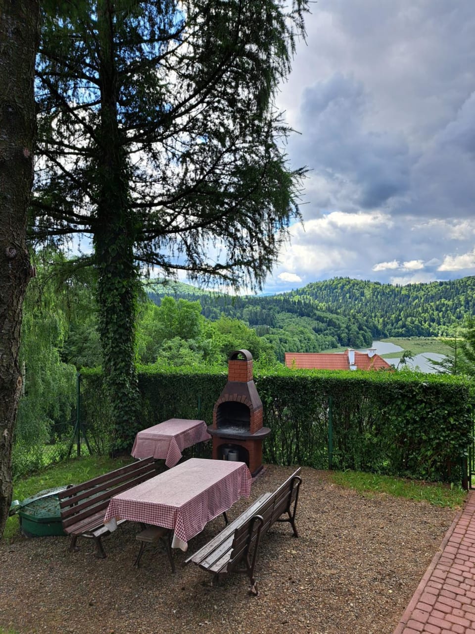 Domek z Widokiem na Zalew Soliński, Wołkowyja, Bieszczady House in Slovakia