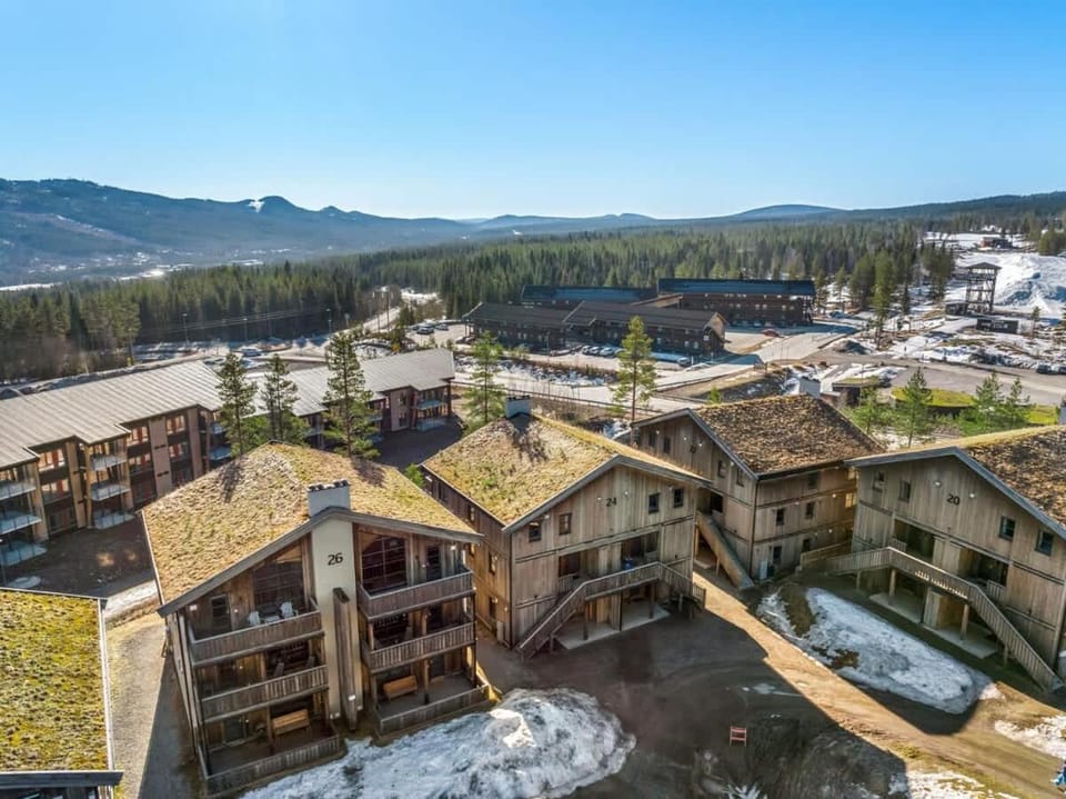 Day, Bird's eye view, Mountain view