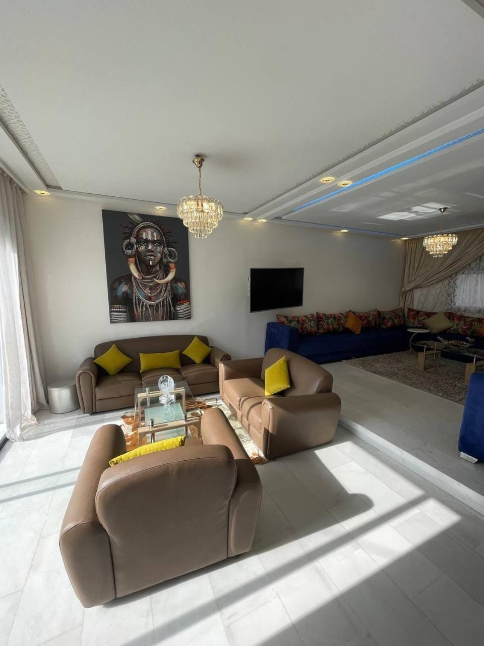 Living room, Seating area