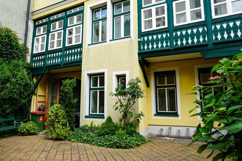 Patio, Day