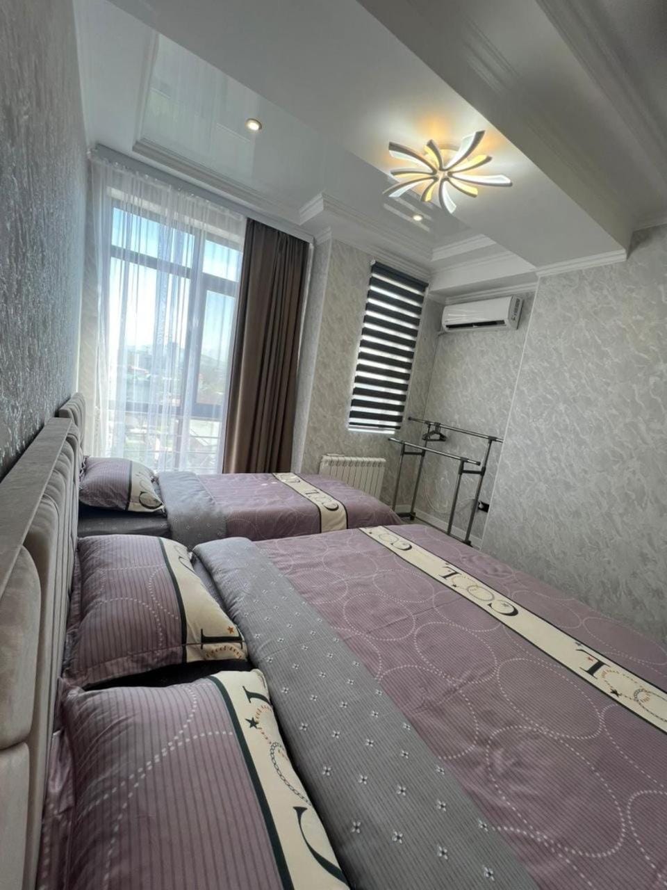 Bed, Photo of the whole room, Bedroom, air conditioner