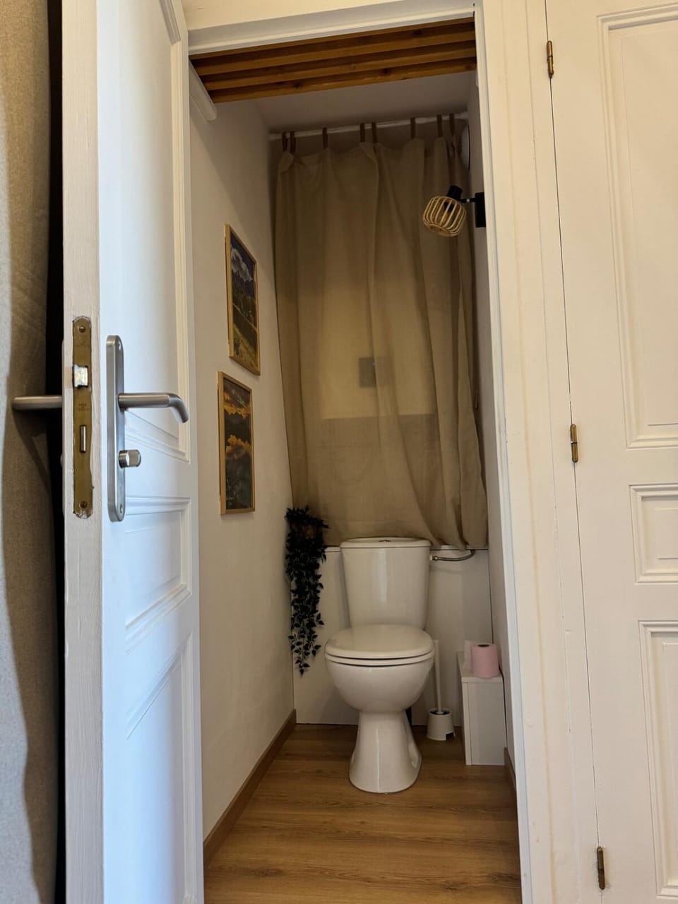 Joli studio lumineux dans environnement calme Apartment in Provence-Alpes-Côte d'Azur