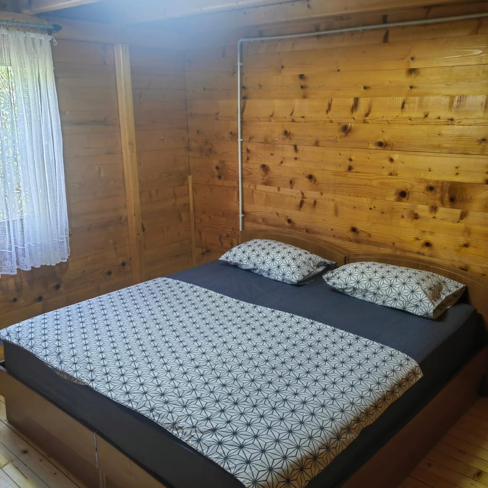 River Escape Ada Bojana House in Ulcinj Municipality