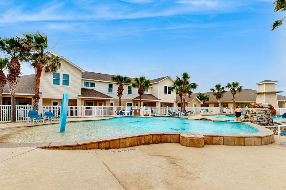 Palm Bay 305 House in North Padre Island