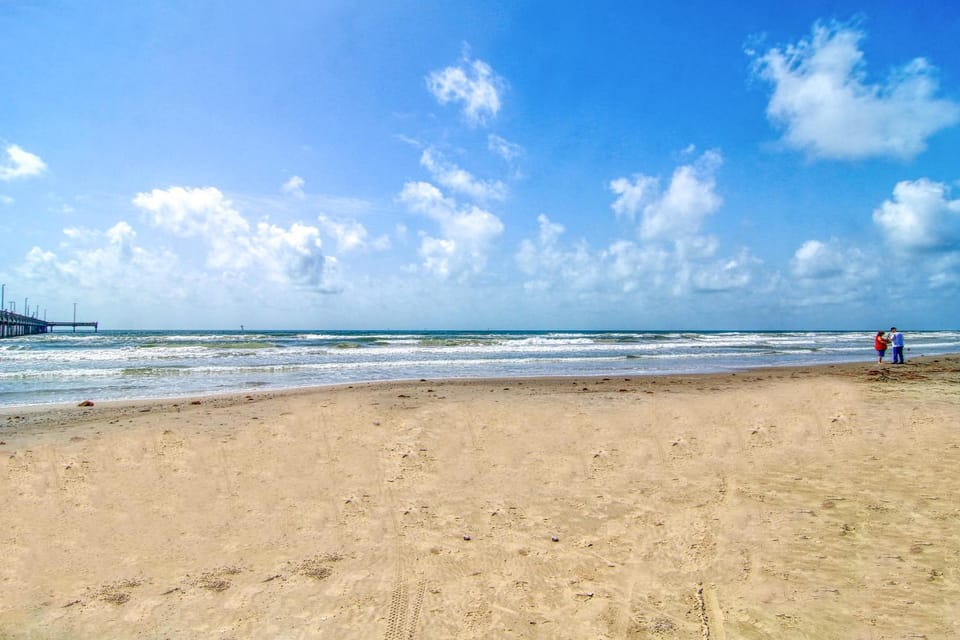 Palm Bay 304 House in North Padre Island