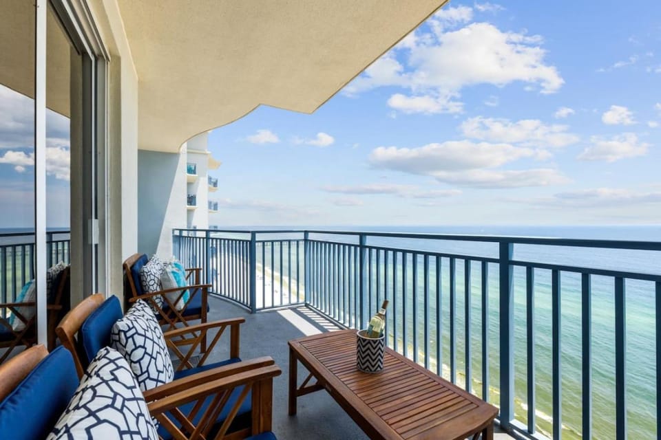 Day, Natural landscape, View (from property/room), Balcony/Terrace, Seating area, Sea view