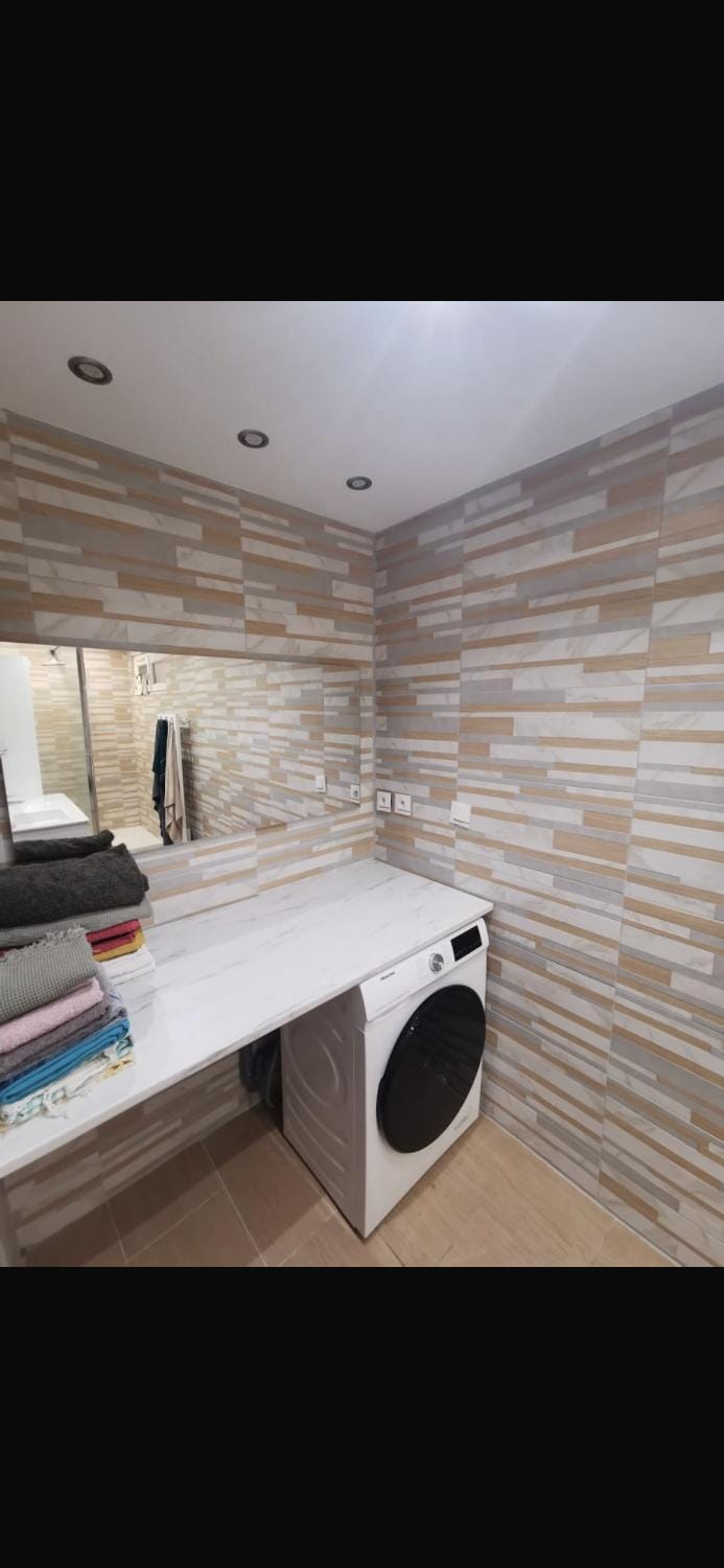 Chambre chez nous! Au calme, Montolivet proche métro Vacation rental in Marseille