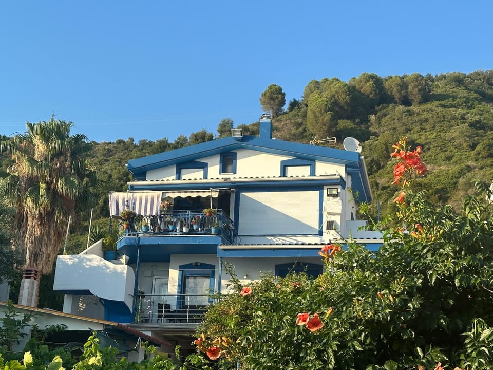 Property building, Natural landscape