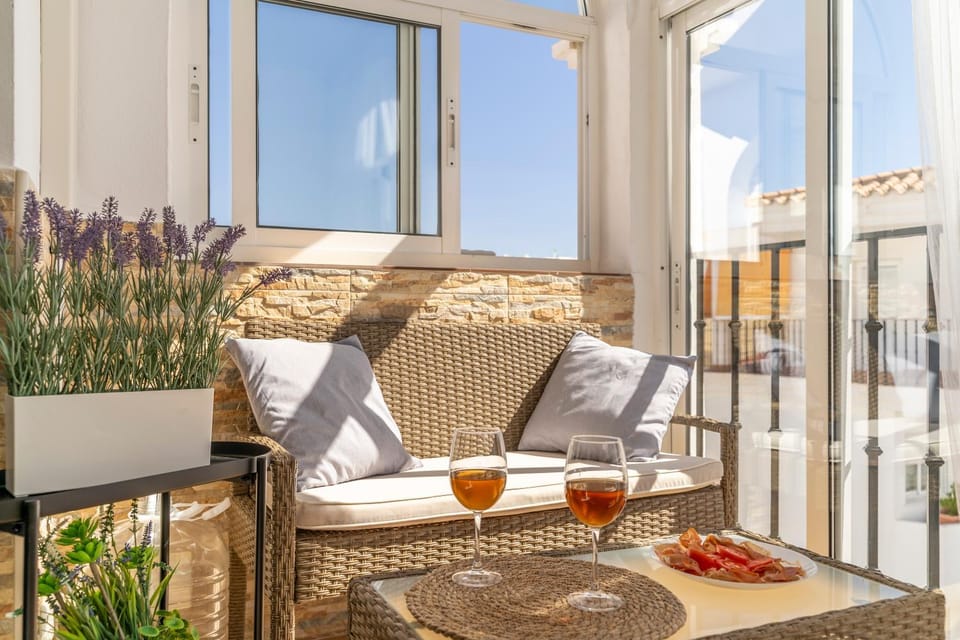 Spring, Winter, Summer, Balcony/Terrace, Other, Other, Other, Autumn, Garden view, Swimming pool, Quiet street view, internet, internet