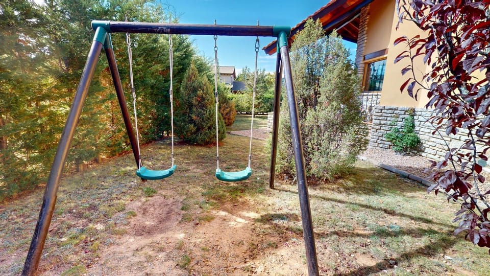 Spring, Day, Children play ground, Garden