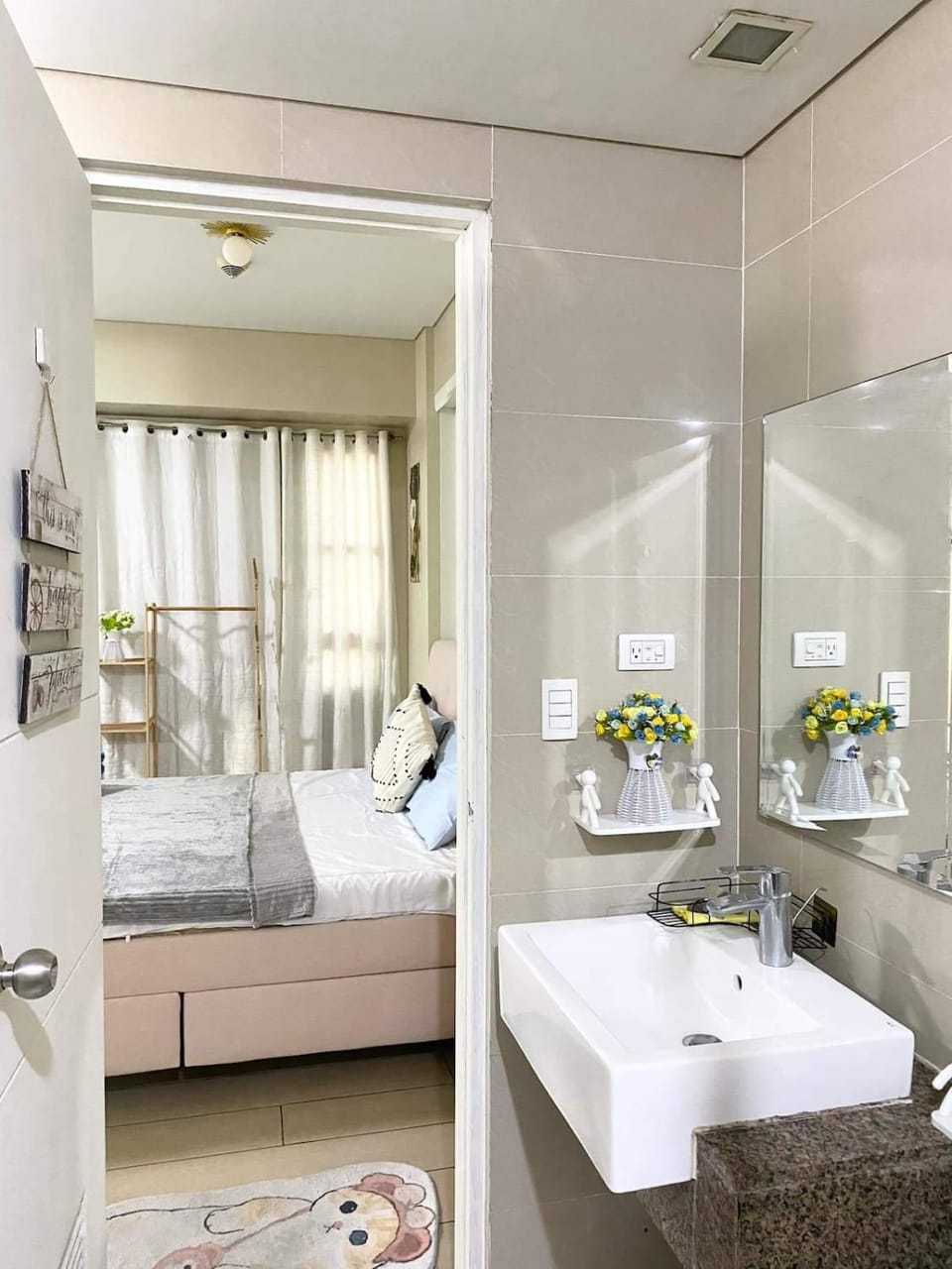 5min Staycation Away from Naia Terminal 3 Airport Apartment in Pasay