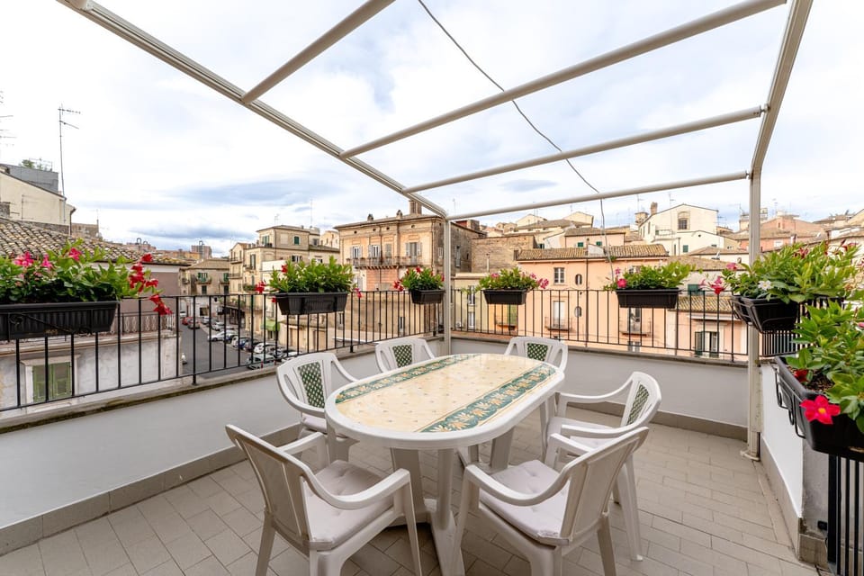Patio, Day, View (from property/room), Balcony/Terrace, Balcony/Terrace, Dining area, City view