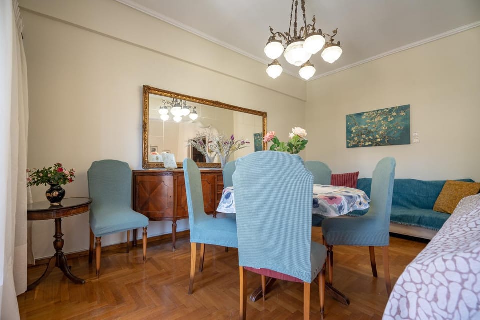 Athens Central Charm by ΜΡS Apartment in Athens
