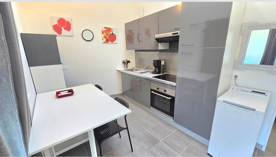 Studio Rubis proche Thermes Apartment in Jonzac