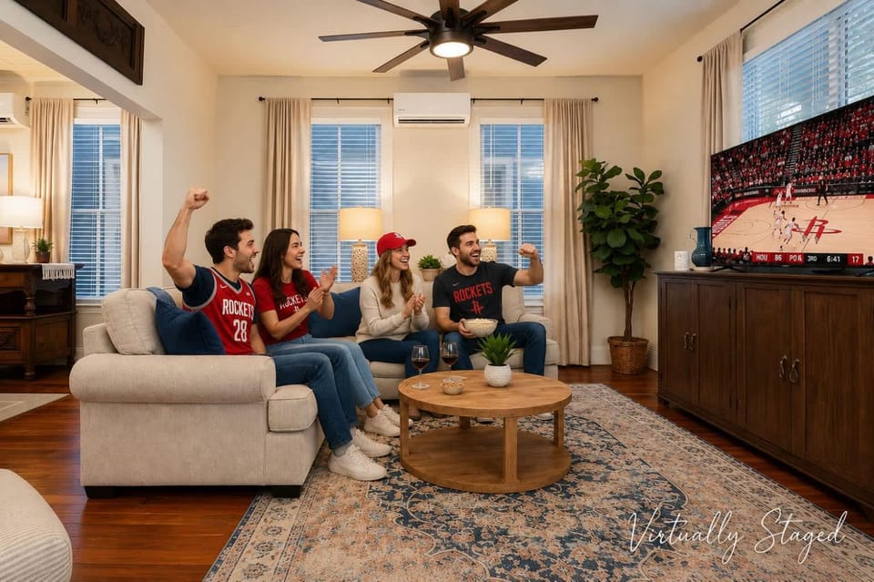 Family Entertainment Haven Hot Tub Sauna & Games House in Texas City