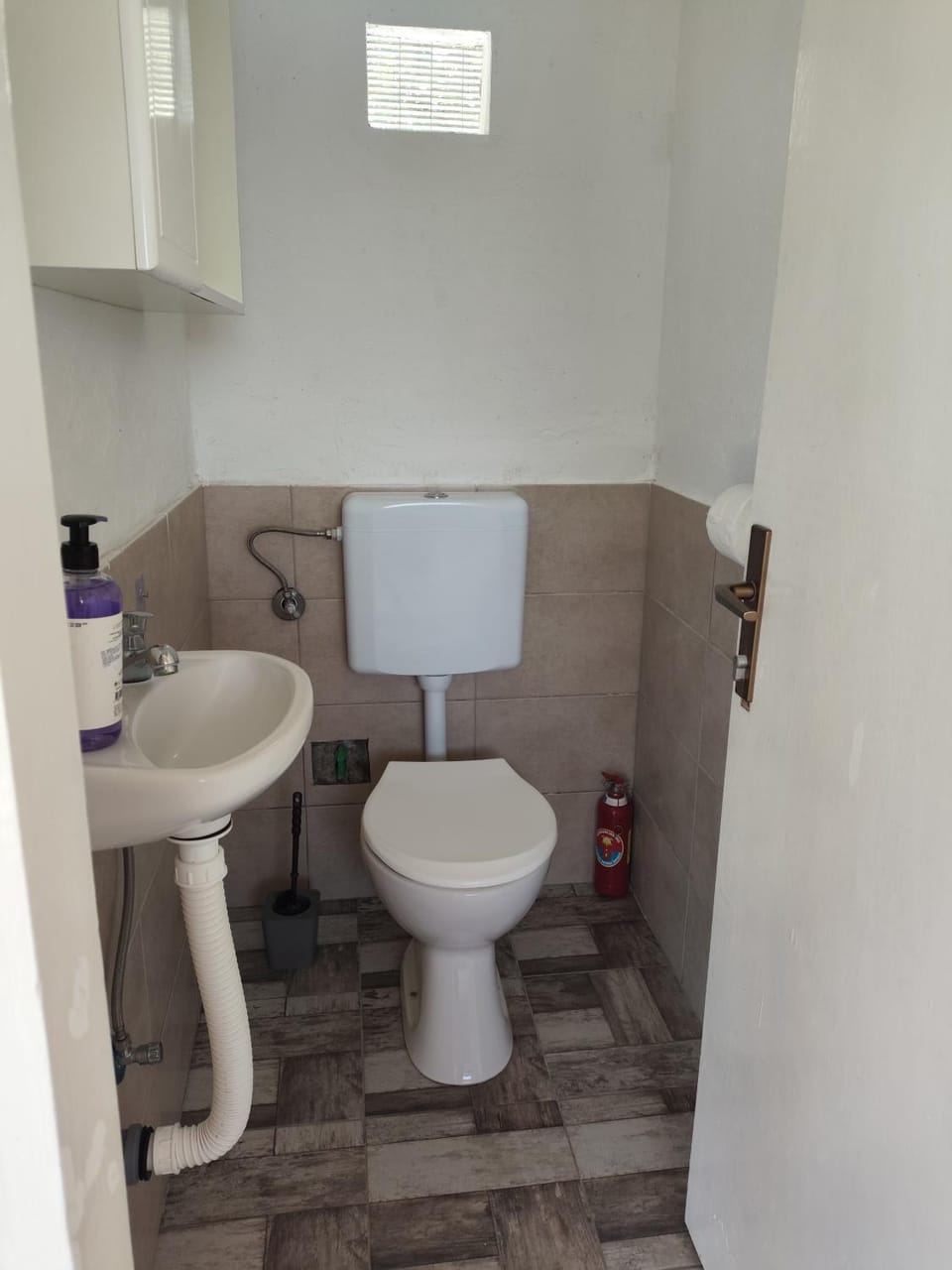Caravan with private toilet and kitchen Apartment in Šibenik-Knin County, Croatia