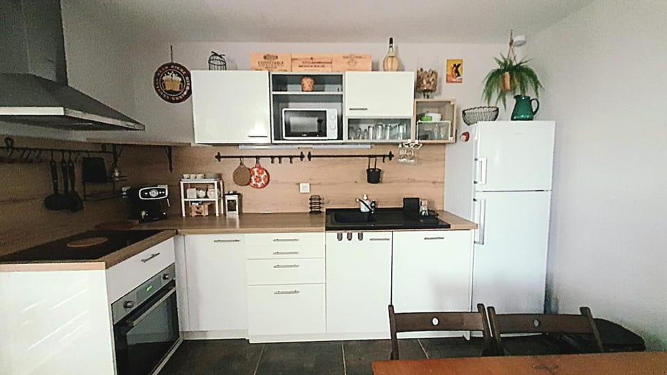 L'Atelier des Rêves - Clim - Netflix - Wifi - Jardin Apartment in Occitanie