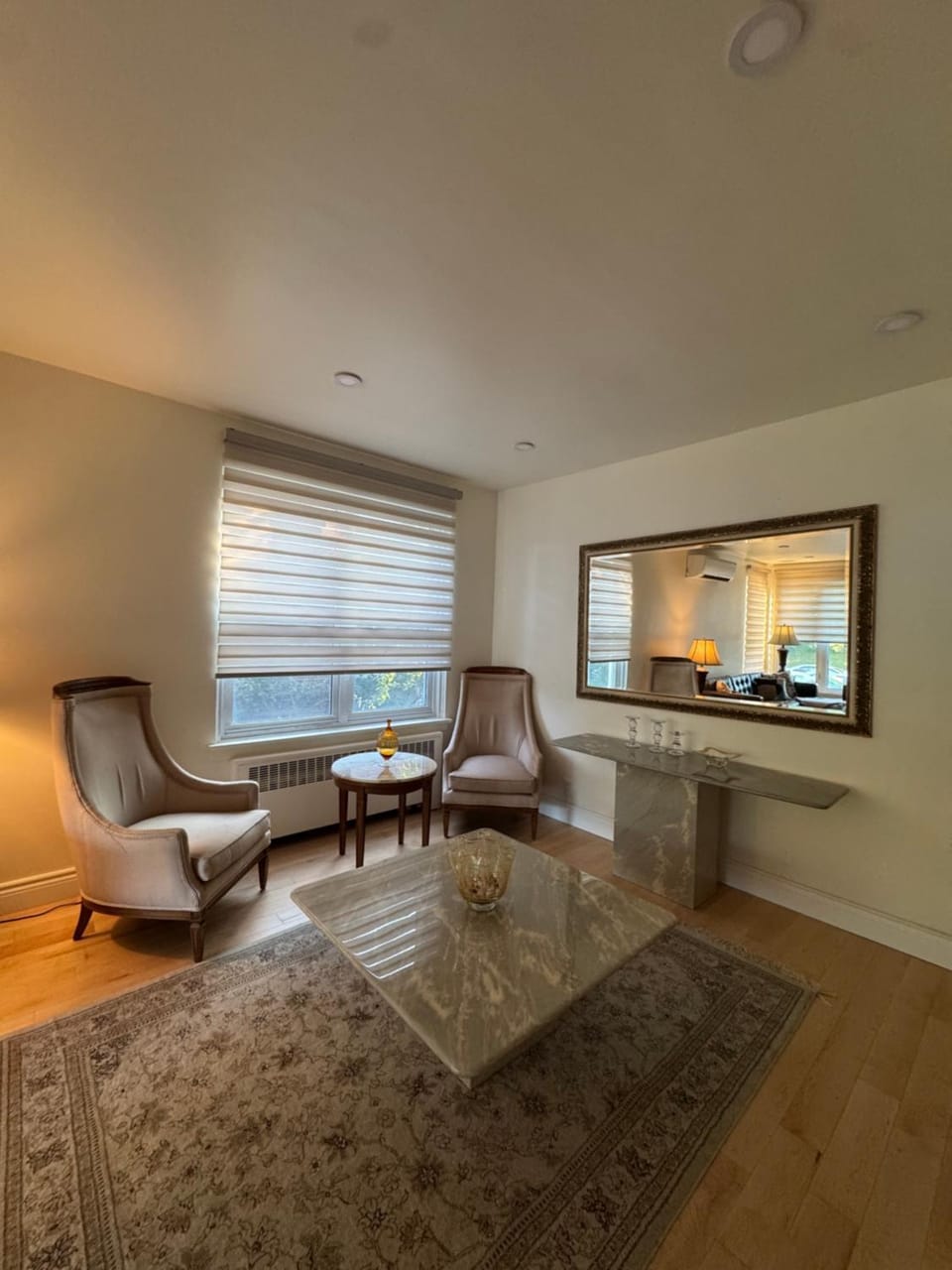 Charming Home Park View Family-Ready Apartment in Montreal