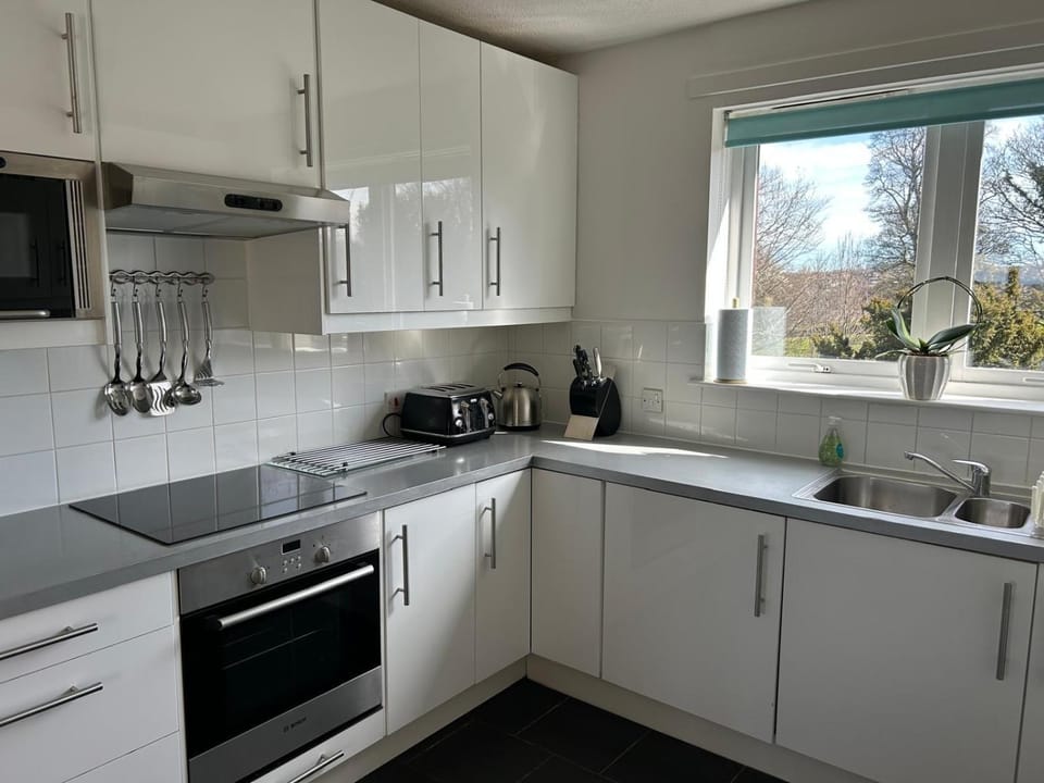 An immaculate 3 bedroomed apartment in Edinburgh's southside Apartment in Edinburgh