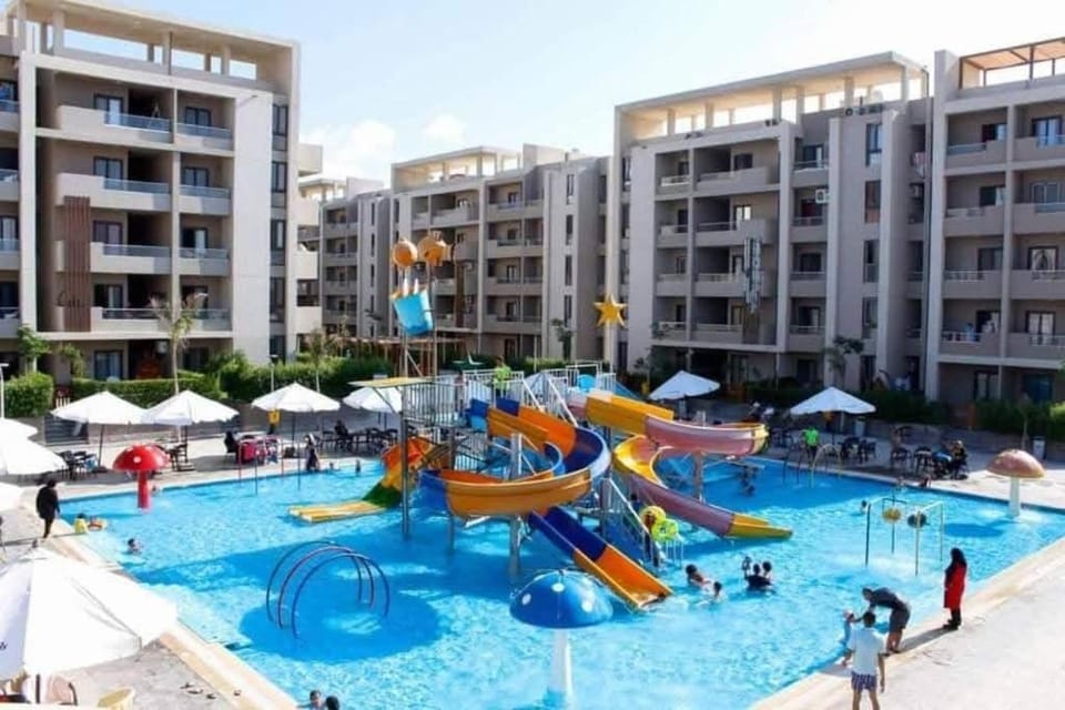 شالية في قرية جراند هيلز Apartment in Alexandria Governorate