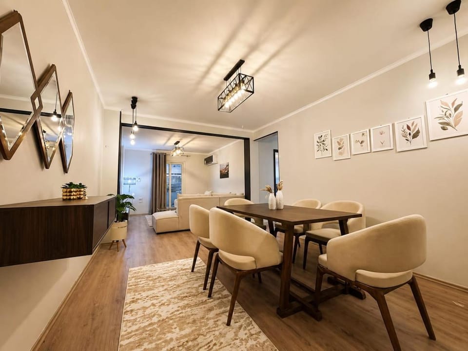 Spacious 3BR Comfort Apt for families Mohandssen Apartment in Egypt