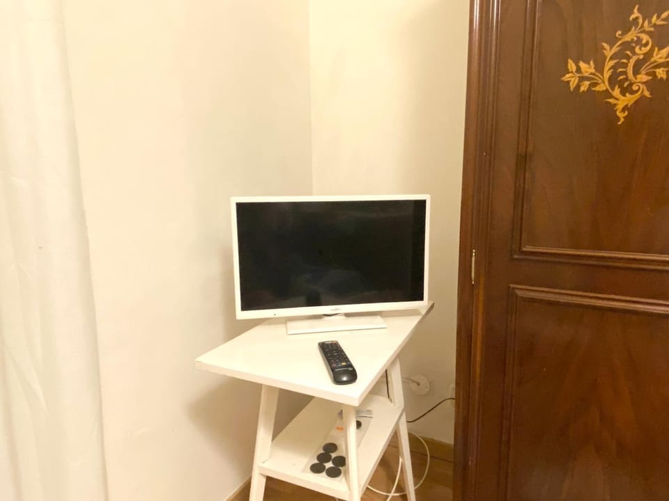 Holidays Home Bed and Breakfast in Lisbon