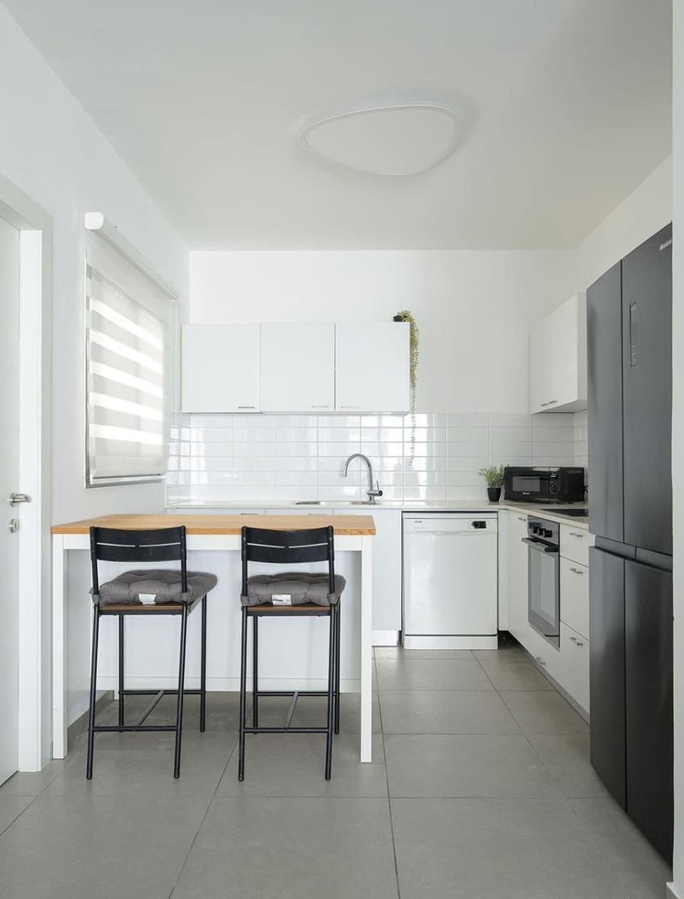 Close to the beach amazingly Apartment in North District